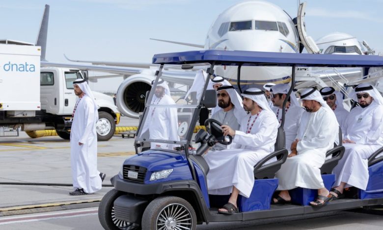 بالصور.. محمد بن راشد يتفقد جانباً من فعاليات معرض دبي للطيران 2023