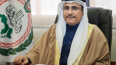 رئيس البرلمان العربي: النهج الإنساني الرفيع والرؤية السامية لجلالة الملك المعظم جعلت من المملكة نموذجا متفردًا في الأعمال الإنسانية