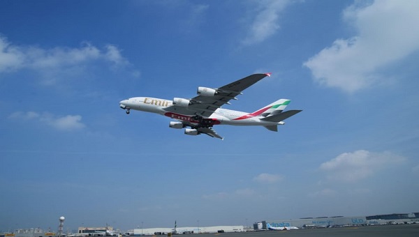 طيران الإمارات تشغل رحلة تجريبية لطائرة "A380" بوقود طيران مستدام 100%