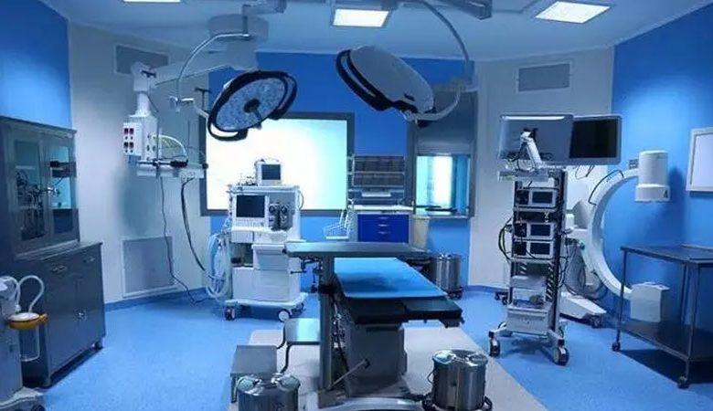 وزير الصحة: المصحات الخاصة تستفيد من 70% من الإنفاق على الصحة لكنها لا تقدم سوى 30% من الخدمات