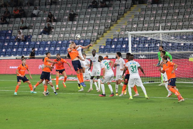 ألانيا سبور يتعادل مع قونيا سبور في الدوري التركي