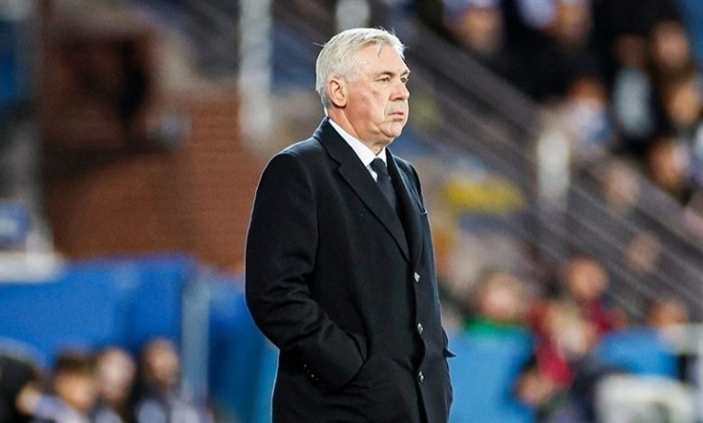 أنشيلوتي مع ريال مدريد حتى 2026.. رسمياً