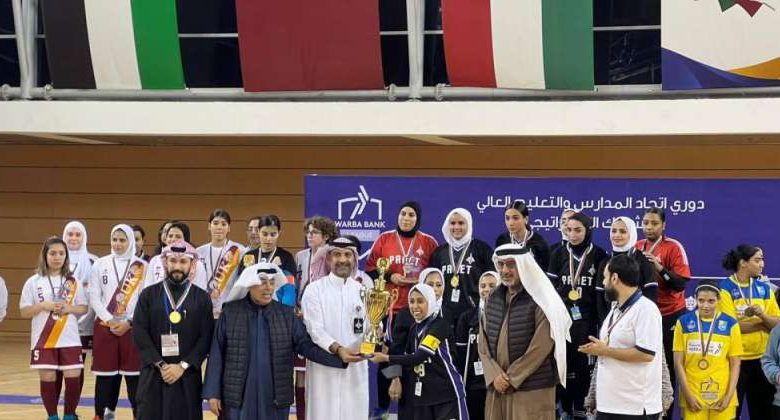 «التطبيقي» يفوز بلقب مسابقة قدم الصالات للطالبات ضمن دورة الألعاب الرياضية للتعليم العالي