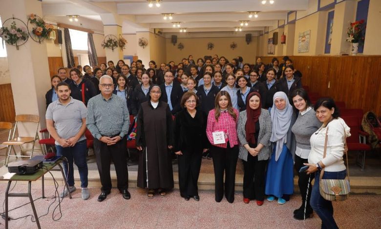 القومي للطفولة والأمومة يطلق مبادرة لتوجيه المساعدات الإنسانية إلى أطفال غزة