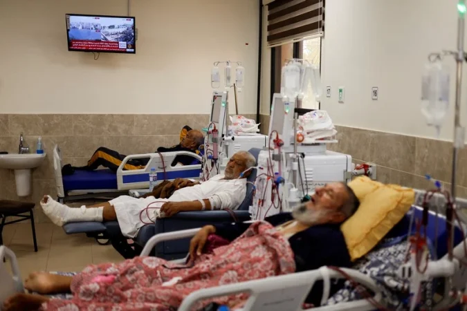 الوضع في غزة يقترب من أن يكون “الأحلك في تاريخ” البشرية (منظمة الصحة العالمية)