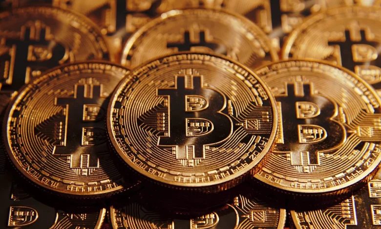 عطل مفاجئ بمنصة Binance يتسبب في تذبذب سعر البيتكوين