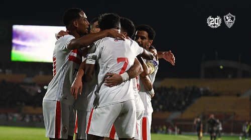 مران الزمالك .. احتفال بعقود معتمد جمال