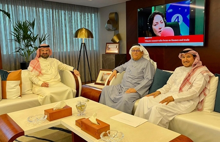 مركز التحكيم التجاري الخليجي يبحث التعاون في تسوية المنازعات مع غرفة تجارة وصناعة البحرين