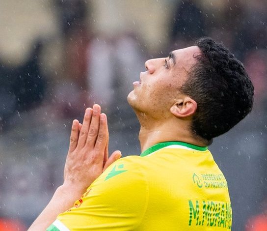 مصطفى محمد يقود هجوم نانت أمام نيس في الدوري الفرنسي