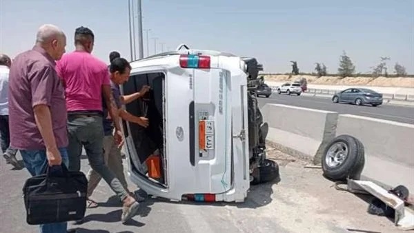 إصابة 9 عمال في انقلاب ميكروباص ببورسعيد