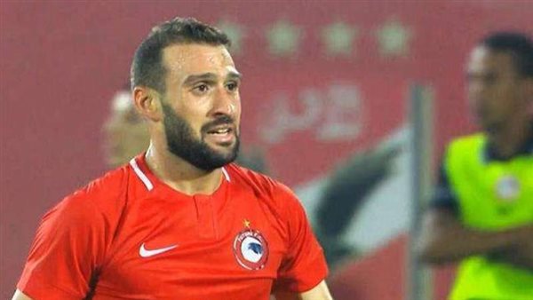 الأهلي يضم عمر كمال عبدالواحد لمدة ثلاث سنوات