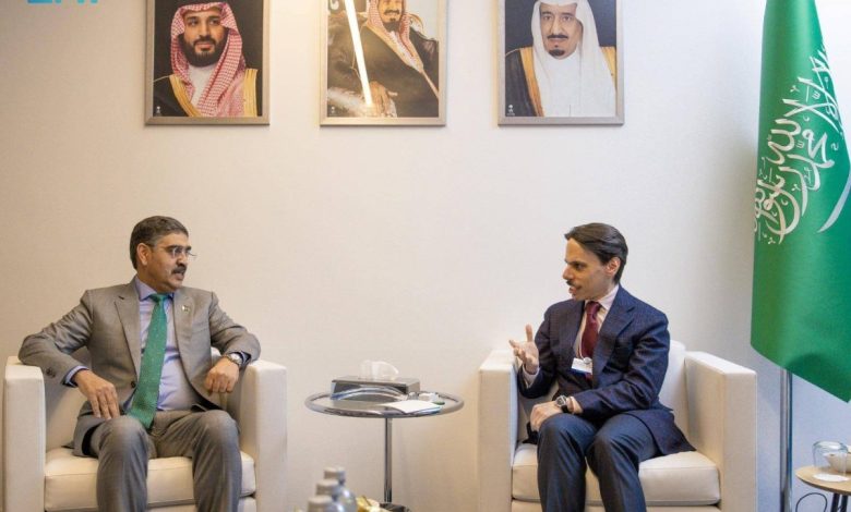 السعودية وباكستان تبحثان التطورات على الحدود الباكستانية الإيرانية