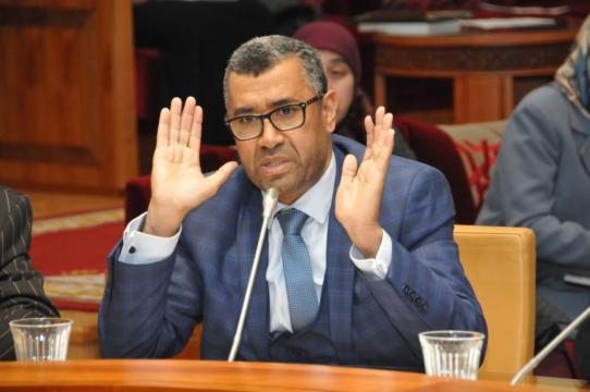 بوانو يلجأ إلى مفوض قضائي لإثبات ربط موقع تواصلي للحكومة بحزب التجمع الوطني للأحرار+ وثيقة