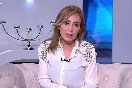 ريهام سعيد تتّهم طبيب تجميل بتشويهها والنصب باسمها