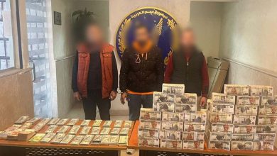 ضبط 3 أشخاص لإتجارهم غير المشروع بالنقد الأجنبى في القاهرة