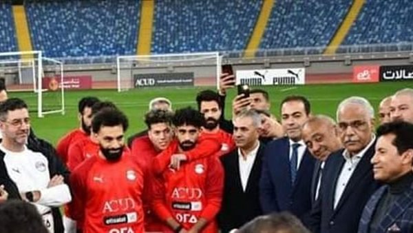 محمد صلاح ورفاقه قادرون علي حصد اللقب الإفريقي