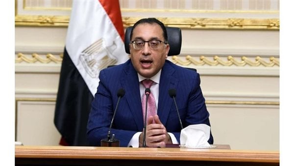 وقف التعاقد على شراء سيارات الركوب للحكومة حتى 30 يونيو
