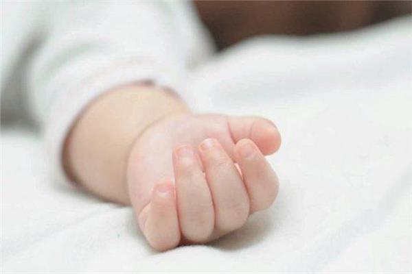 العثور على رضيع ملقى في أحد شوارع بني عبيد بالدقهلية