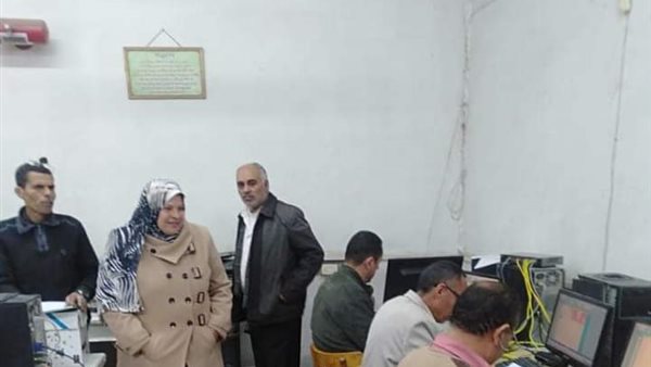 بالصور.. مدير تعليم الفيوم تتابع لجنة النظام والمراقبة للشهادة الإعدادية