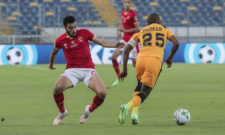 خالد بيبو يكشف حقيقة طلب أكرم توفيق الرحيل عن الأهلي