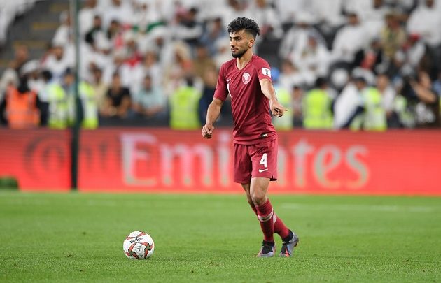 مدافع قطر: نسعى لاجتياز عقبة أوزبكستان في أمم آسيا