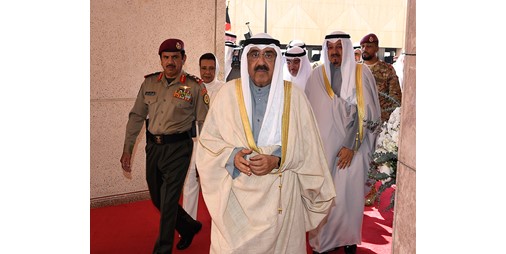صاحب السمو يرعى حفل الافتتاح الرسمي لجامعة عبدالله السالم