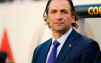 الأرجنتيني أنطونيو بيتزي مدرباً للأزرق