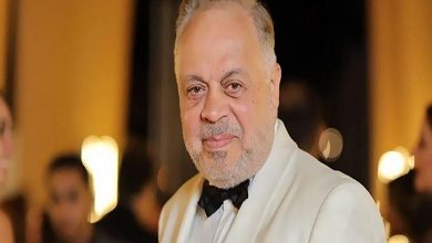 أشرف زكي ينهي الخلاف بين محمد صبحي والشركة المتحدة