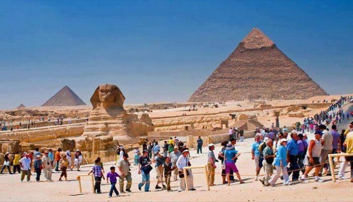 السياحة: استقبلنا أكثر من 12 مليون سائح من 80 دولة منذ أكتوبر
