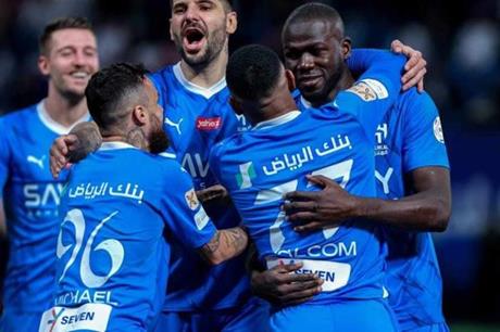 محترف الهلال السعودي يفسخ عقده