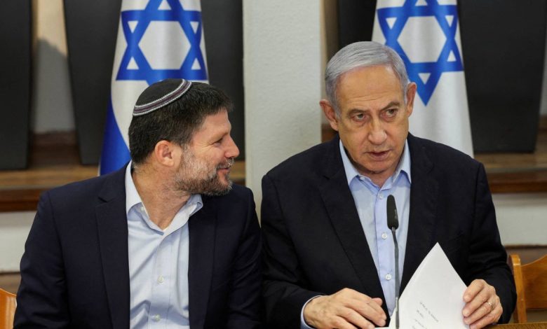 نقابات فلسطينية سترفع دعوى لتعويض العمال الممنوعين من العمل في إسرائيل