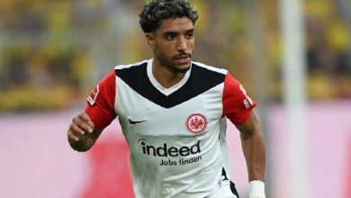 20 مليون جنيه إسترليني تقرب مرموش من الدوري الإنجليزي