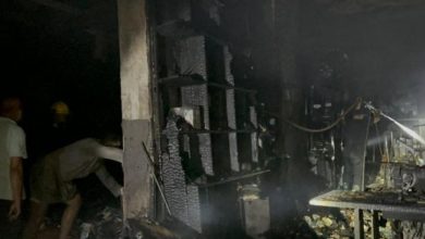 السيطرة على حريق داخل مصنع ملابس بالمحلة وإصابة 5 أشخاص