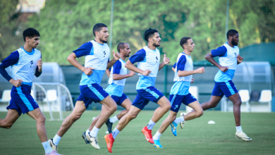 الفتح يتدرب مساءً بمناورة فنية عبر مساحة ثلثي الملعب