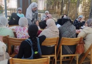 القومي للمرأة بدمياط ينظم ورشة عمل لتعليم طريقة التطريز بغرزة «النفاش»