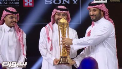 سمو ⁧‫ولي العهد‬⁩ يتوّج الفريق السعودي “Team Falcons” ببطولة ⁧‫كأس العالم للرياضات الإلكترونية
