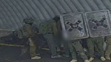 فيديو| جنود الاحتلال يغتصبون أسيرا فلسطينيا في "سدي تمان" 