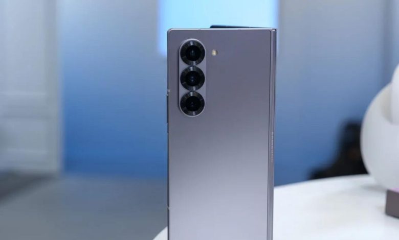 كاميرا Galaxy Z Fold 6 هي الأفضل في الهواتف القابلة للطي