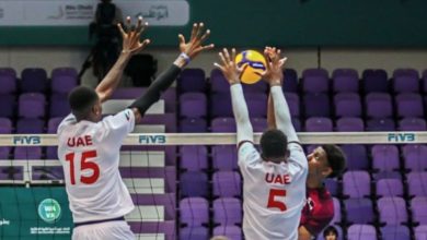منتخب الإمارات يتأهل لنصف نهائي "غرب آسيا" لشباب الطائرة بعد فوزه على نظيره القطري