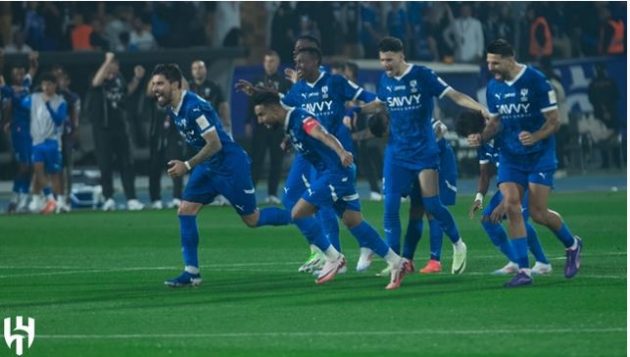 موقف بنفيكا من رغبة الهلال في ضم لاعبه