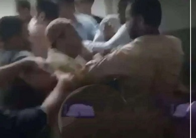 نقيب الموسيقيين يكشف تفاصيل واقعة محمد فؤاد مع طبيب عين شمس