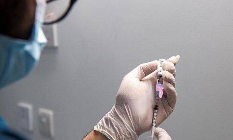 «الصحة»: توفير لقاح الإنفلونزا الموسمية في «مراكز الرعاية» - أخبار السعودية