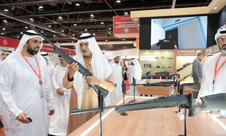بدورته الـ21.. نهيان بن مبارك يزور معرض أبوظبي الدولي للصيد والفروسية