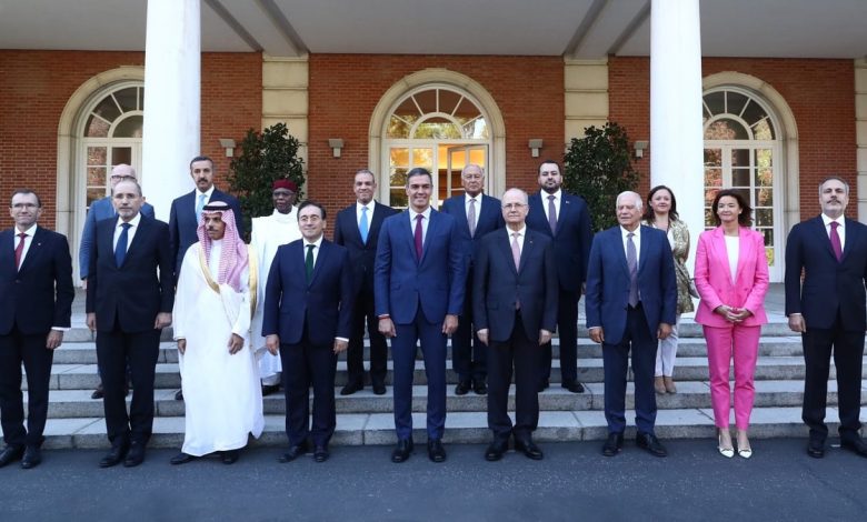 "بيان مدريد" يطالب بانسحاب كامل للقوات الإسرائيلية المحتلة من غزة وممر فيلادلفيا
