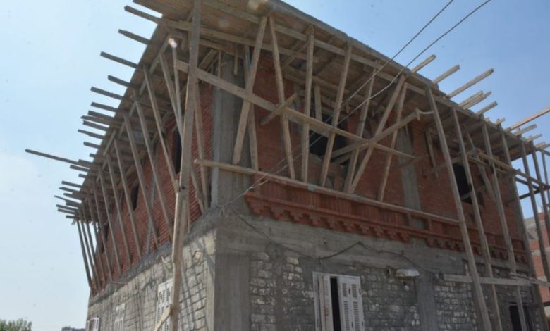 نائب محافظ البحيرة يتابع حملة لإزالة التعديات على الأرض الزراعية وأملاك الدولة بدمنهور