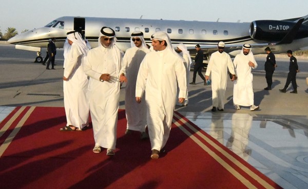 وزير الشباب يستقبل نظيره القطري