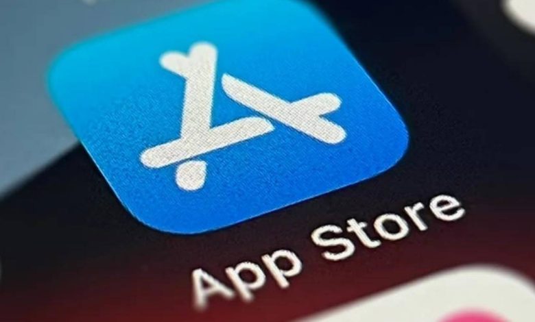 آبل تتيح حذف متجر التطبيقات ومتصفح سفاري من آيفون في أوروبا