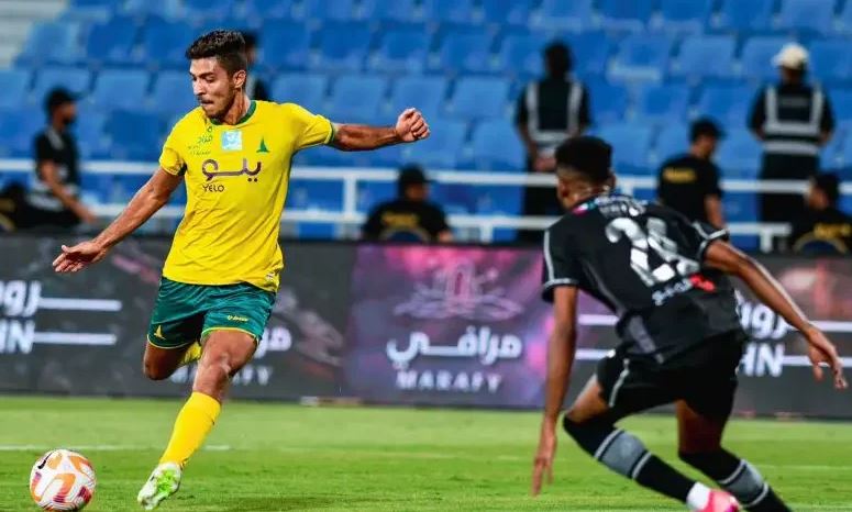 الأهلي يفوز على الخليج في غياب محمد شريف بالدوري السعودي