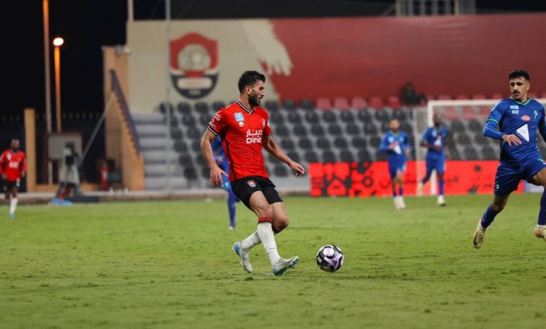 الرائد يعلن إصابة محمد فوزير بقطع في الرباط الصليبي