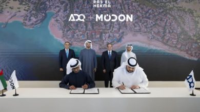 القابضة (ADQ) تُعين مُدن مطورا رئيسيا لمشروع رأس الحكمة في مصر